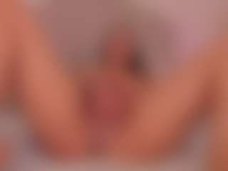 Live cam show with Valery Santorini - Full Nudity on SinfulBabes