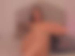 Valery Santorini's Live Sex Cam Show