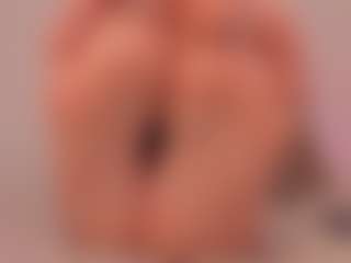 Live cam show with Valery Santorini - Bedroom on Camsoda