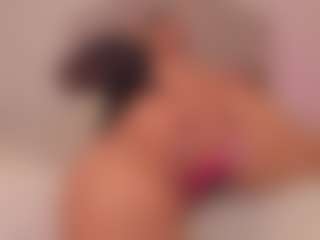 Live cam show with Valery Santorini - Cum Mature on Camsoda