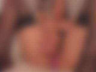 Valery Santorini's Live Sex Cam Show
