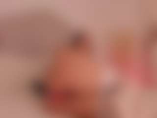 Valery Santorini's Live Sex Cam Show