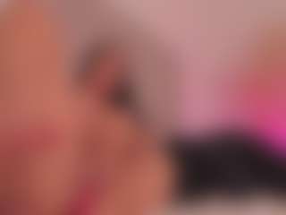 Live cam show with Valery Santorini - Italian Mature on Camsoda | colombia