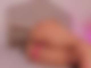 Valery Santorini's Live Sex Cam Show