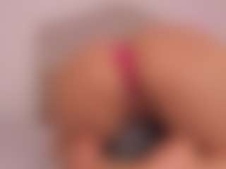 Valery Santorini's Live Sex Cam Show