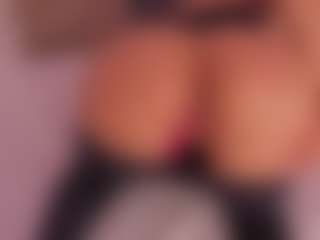 Valery Santorini's Live Sex Cam Show