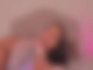 Live cam show with Valery Santorini - Big Tits on Milfs Live