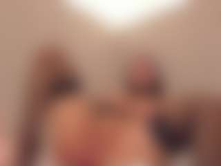 Live cam show with Valery Santorini - Mature on xplaylive.com