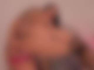 Valery Santorini's Live Sex Cam Show