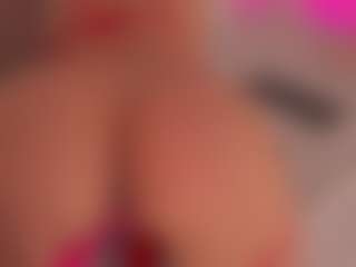 Valery Santorini's Live Sex Cam Show