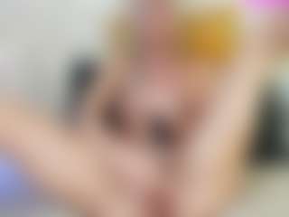 trophymilf's Live Sex Cam Show