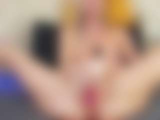 trophymilf's Live Sex Cam Show