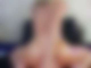 Live cam show with trophymilf - Thong on CSO-WL
