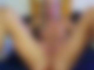 trophymilf MILF webcam performer live streaming