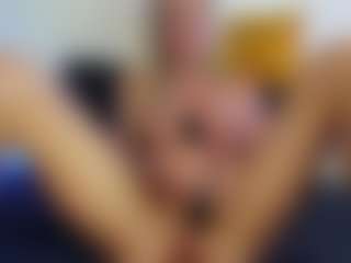 trophymilf's Live Sex Cam Show