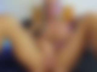 trophymilf's Live Sex Cam Show