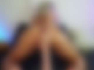 trophymilf's Live Sex Cam Show
