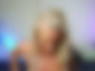 trophymilf's Live Sex Cam Show