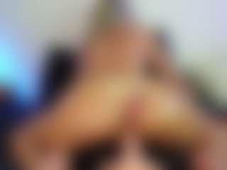 trophymilf's Live Sex Cam Show