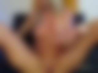 trophymilf's Live Sex Cam Show