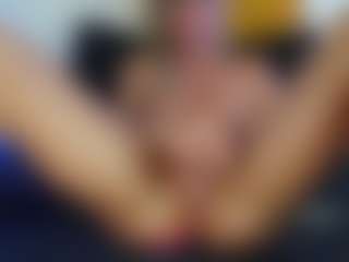 trophymilf's Live Sex Cam Show