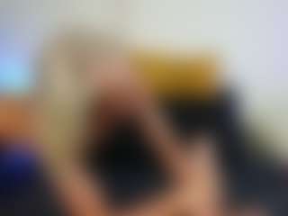 trophymilf's Live Sex Cam Show