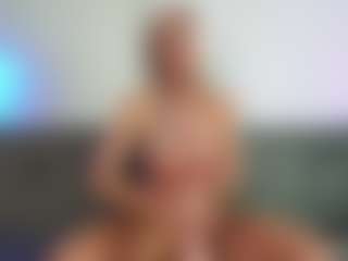 trophymilf's Live Sex Cam Show