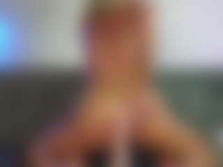 trophymilf's Live Sex Cam Show