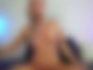 Live cam show with trophymilf - Blonde Hair on Camsoda