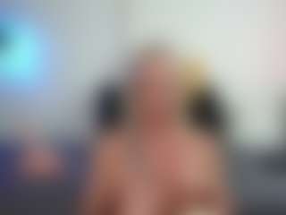 Live cam show with trophymilf - Blonde Hair MILF on Camsoda
