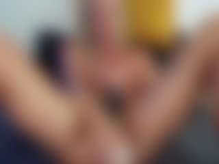 Live cam show with trophymilf - Sexwebcam Mature on TastyBlacksLive