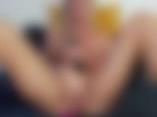 trophymilf's Live Sex Cam Show