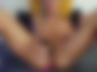 trophymilf's Live Sex Cam Show