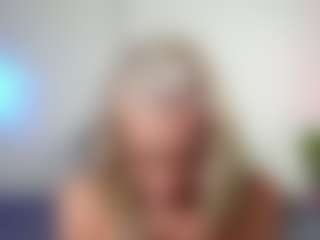 Live cam show with trophymilf - Spy Mature on WildCum