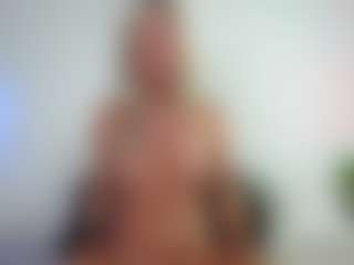 trophymilf's Live Sex Cam Show