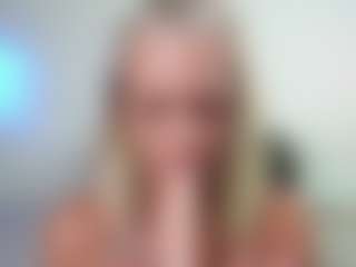 Live cam show with trophymilf - Asshole Mature on makecum.org