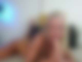 Live cam show with trophymilf - Bedroom on Big Tits