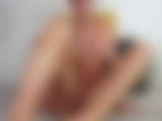 trophymilf's Live Sex Cam Show