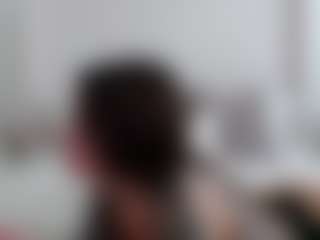 Iamjuliabond's Live Sex Cam Show