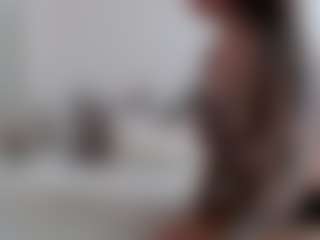 Iamjuliabond's Live Sex Cam Show
