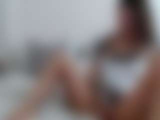 Iamjuliabond's Live Sex Cam Show