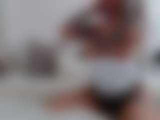 Iamjuliabond's Live Sex Cam Show