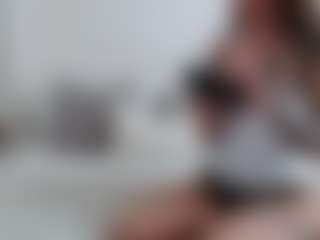 Live cam show with Iamjuliabond - Spank on iamadamtest123.com