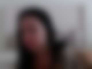 Iamjuliabond's Live Sex Cam Show