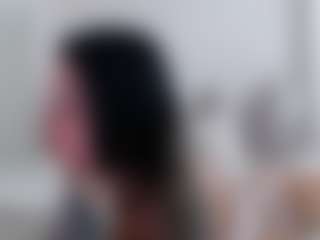 Iamjuliabond's Live Sex Cam Show