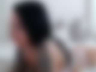 Iamjuliabond's Live Sex Cam Show