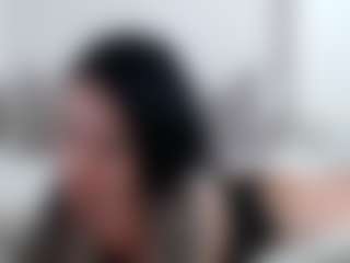 Iamjuliabond's Live Sex Cam Show