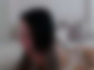 Iamjuliabond's Live Sex Cam Show