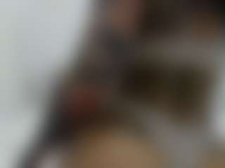 Iamjuliabond's Live Sex Cam Show