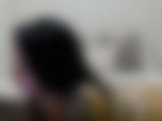 Iamjuliabond's Live Sex Cam Show
